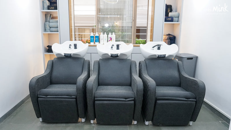 Prabhat Road salon